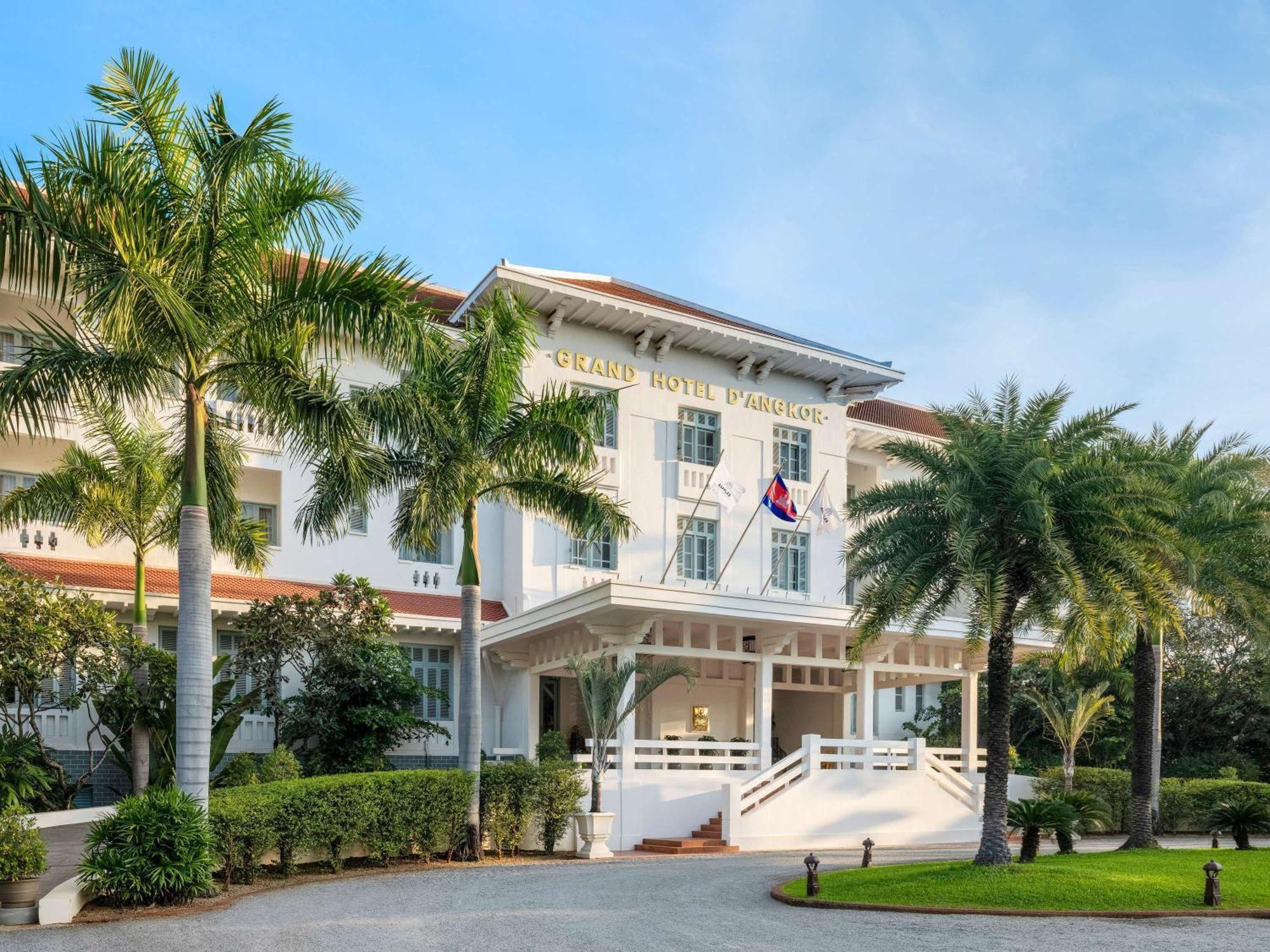 Raffles Grand Hotel D'Angkor Siem Reap Esterno foto