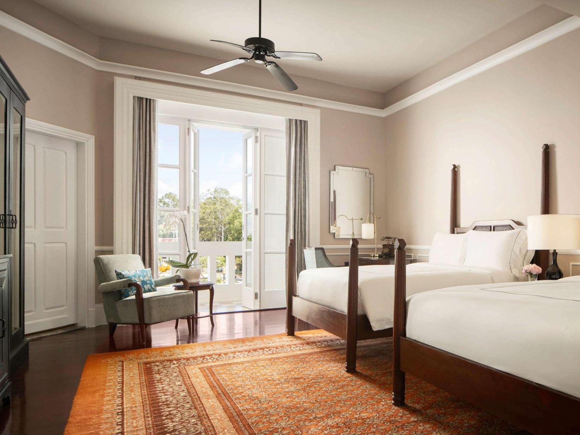 Raffles Grand Hotel D'Angkor Siem Reap Esterno foto