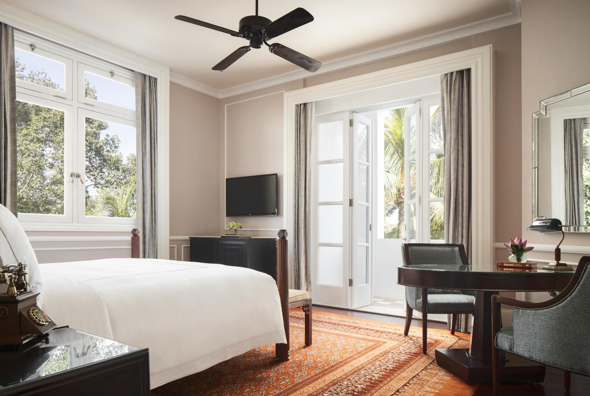 Raffles Grand Hotel D'Angkor Siem Reap Esterno foto