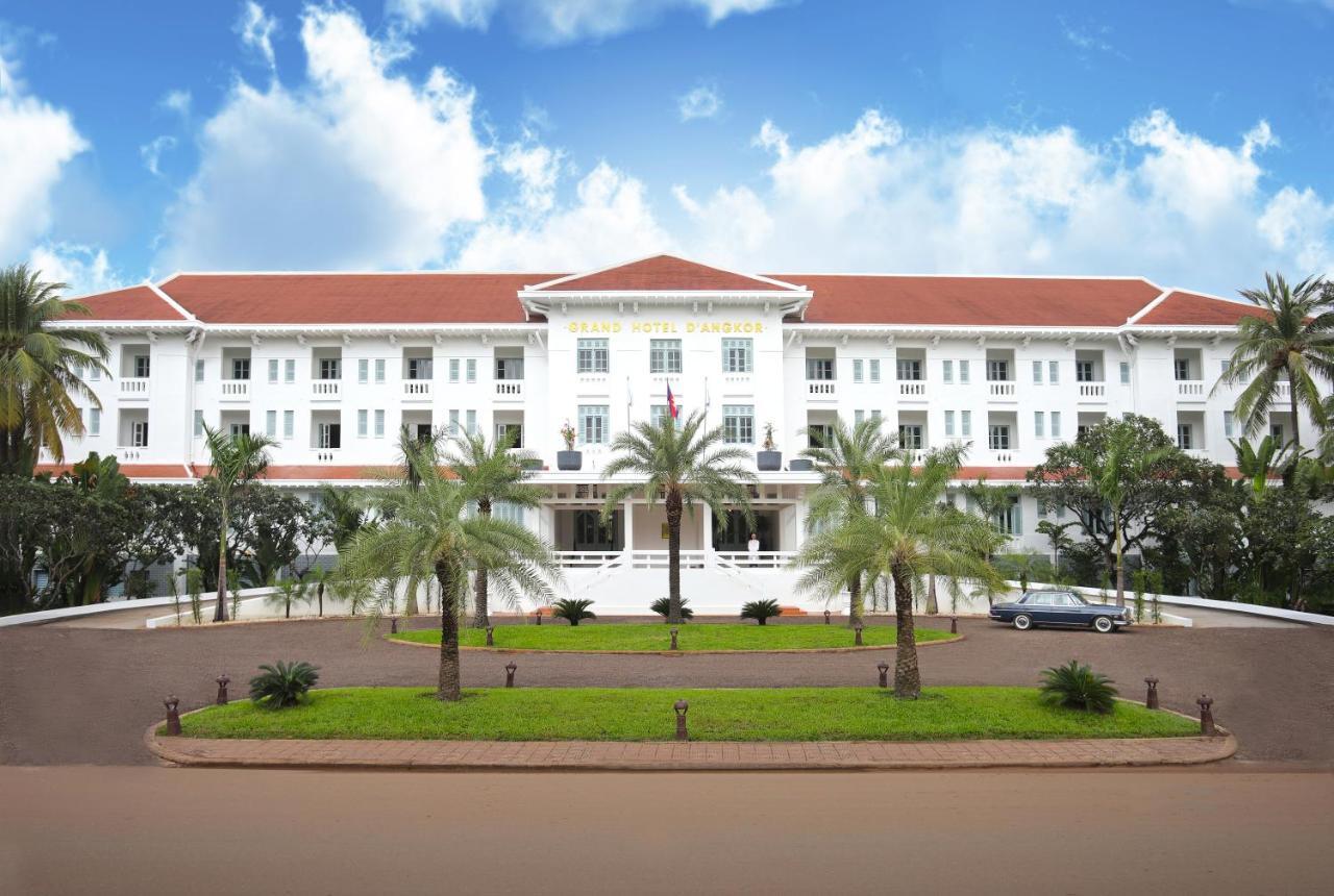 Raffles Grand Hotel D'Angkor Siem Reap Esterno foto