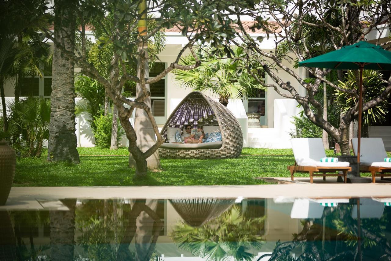 Raffles Grand Hotel D'Angkor Siem Reap Esterno foto