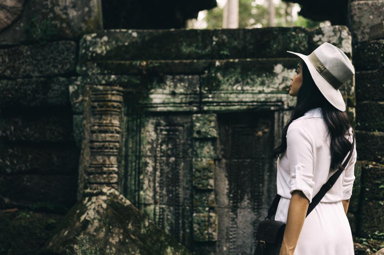 Raffles Grand Hotel D'Angkor Siem Reap Esterno foto